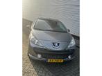 Peugeot 207 CC 1.6 VTi Roland Garros, Auto's, Peugeot, Voorwielaandrijving, 15 km/l, Gebruikt, 4 cilinders