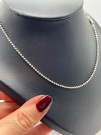 B370 Prachtige zilveren balletjes ketting 41 cm, Ophalen of Verzenden, X, Zilver, Zilver