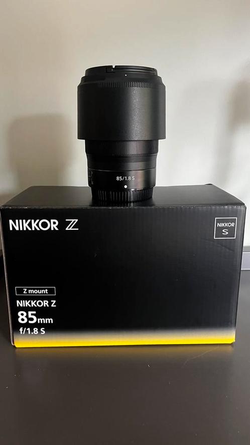 Nikon Z 85mm f/1.8, Audio, Tv en Foto, Fotografie | Lenzen en Objectieven, Zo goed als nieuw, Standaardlens, Ophalen of Verzenden