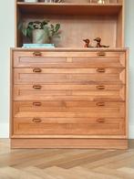 Vintage wandkast grenen hout jaren 50/60/70/80, Huis en Inrichting, Kasten | Wandmeubels, Ophalen, Gebruikt, Minder dan 150 cm