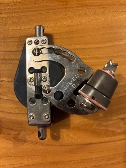 Harken ratelblok met klem, Watersport en Boten, Accessoires en Onderhoud, Gebruikt, Lijn of Blok, Ophalen of Verzenden