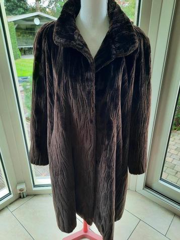 Supermooie mantel PETITE MADEMOISELLE - M/L beschikbaar voor biedingen