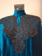 Mooie grote oude zwarte rouw kanten kraag, Antiek en Kunst, Antiek | Kleding en Accessoires, Ophalen of Verzenden