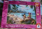Legpuzzel Schmidt – 1000 stukjes – Mickey and Minnie Hawaii, Ophalen of Verzenden, 500 t/m 1500 stukjes, Zo goed als nieuw, Legpuzzel