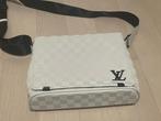 Lv tas helemaal nieuw, Sieraden, Tassen en Uiterlijk, Tassen | Schoudertassen, Ophalen of Verzenden, Zo goed als nieuw, Zwart