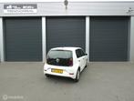 Volkswagen Up! 1.0 BMT take up!, Voorwielaandrijving, Gebruikt, Met garantie (alle), Wit