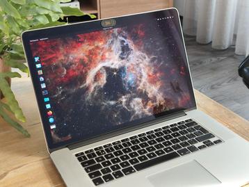 Apple MacBook Pro 2012 in nette staat beschikbaar voor biedingen