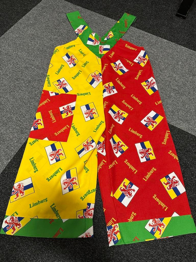Tuinbroek Limburg, Carnaval, Ophalen of Verzenden, Zo goed als nieuw, Kleding