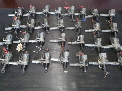 Contactslot met stuurslot Mercedes w124 w201 w202 w126 w123, Auto-onderdelen, Overige Auto-onderdelen, Mercedes-Benz, Oldtimer onderdelen