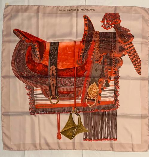 Hermes originele zijden sjaal “Selle D’apparat Marocaine”, Kleding | Dames, Mutsen, Sjaals en Handschoenen, Nieuw, Sjaal, Maat 46/48 (XL) of groter