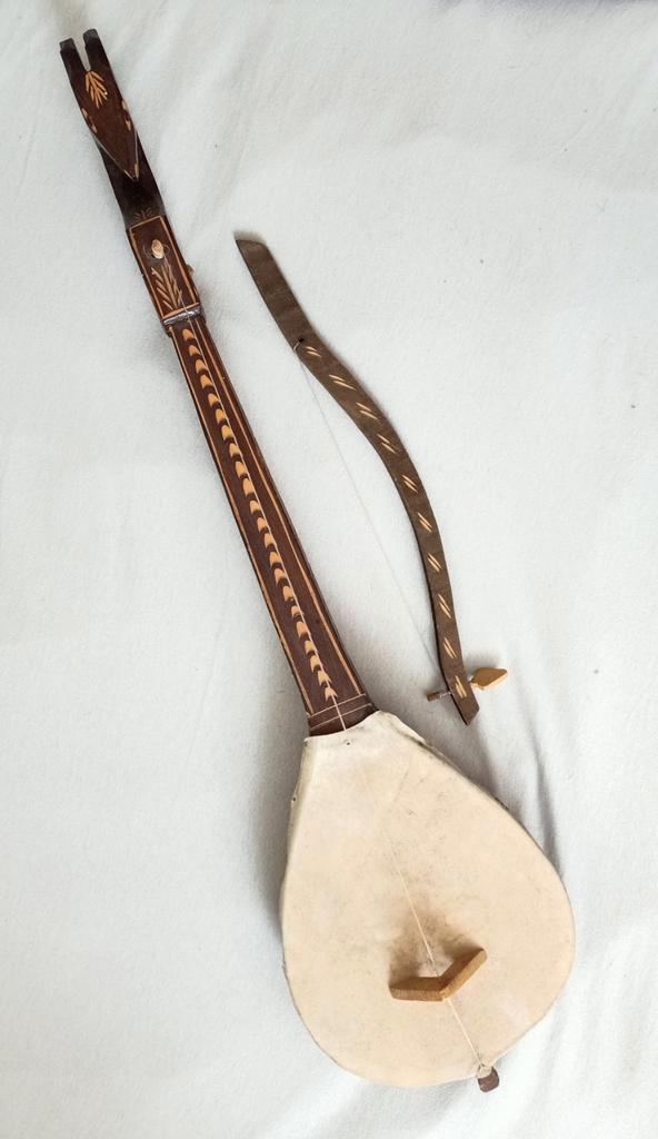Antieke Gusle - Servische Snaarinstrument, Muziek en Instrumenten, Snaarinstrumenten | Overige, Gebruikt, Overige typen, Ophalen of Verzenden