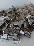 Diverse Kast Scharnieren, Doe-het-zelf en Verbouw, Hang- en Sluitwerk, Ophalen, Gebruikt, IJzer, Scharnier