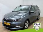Skoda Fabia Combi Occasion 1.2 TSI met trekhaak en parkeerse, Stof, Gebruikt, 4 cilinders, Origineel Nederlands