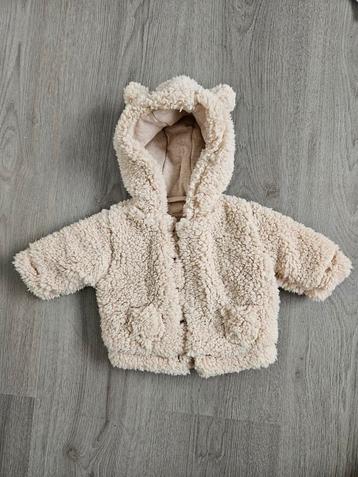 Teddy jas baby beschikbaar voor biedingen