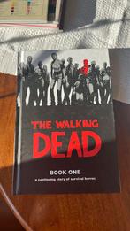The walking dead book one, Eén stripboek, Verzenden, Zo goed als nieuw