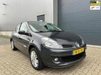 Renault Clio 1.6i 16V Initiale CLIMA PDC LEDER 5DRS NAP, Auto's, Voorwielaandrijving, Beige, 4 cilinders, 1125 kg