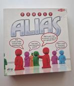 Bordspel: Family Alias, Hobby en Vrije tijd, Gezelschapsspellen | Bordspellen, Vijf spelers of meer, Ophalen, Zo goed als nieuw