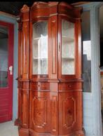 Klassieke Noten Vitrinekast met Gebogen Glas, Huis en Inrichting, Kasten | Vitrinekasten, Ophalen, 100 tot 150 cm, Glas, 150 tot 200 cm