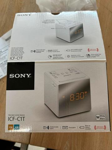 Sony Radiowekker beschikbaar voor biedingen