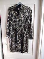 K-Disign zgan jurk maat 42 legergroen/beige, Kleding | Dames, K-design, Overige kleuren, Maat 42/44 (L), Ophalen of Verzenden