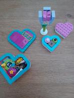 Diverse setjes Lego friends (kubus, hartjes), Kinderen en Baby's, Speelgoed | Duplo en Lego, Ophalen, Zo goed als nieuw