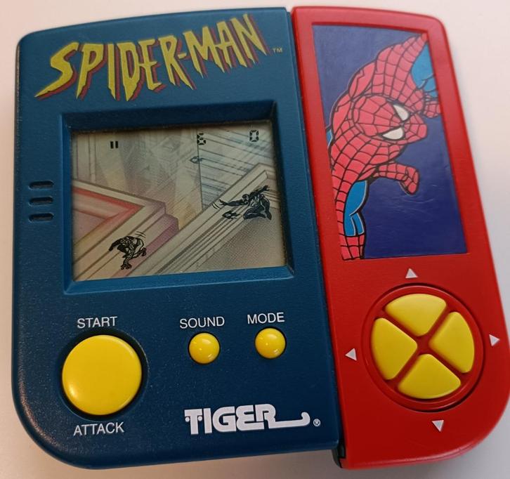 Tiger Electronics LCD Game - Spider-Man / Spiderman, Kinderen en Baby's, Speelgoed | Actiefiguren, Zo goed als nieuw, Ophalen of Verzenden