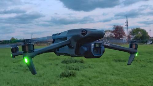 DJI MAVIC 3 drone Fly More Combo. Incl B+W Hardcase (koffer), Audio, Tv en Foto, Drones, Zo goed als nieuw, Ophalen of Verzenden
