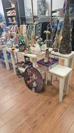 Diverse presentatie tafels, Ophalen of Verzenden, Zo goed als nieuw, 25 tot 50 cm, Rond