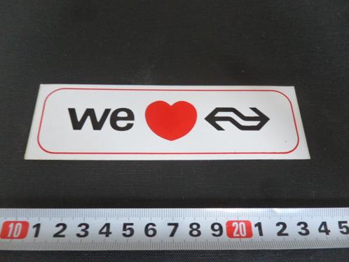 sticker we love NS  Nederlandse Spoorwegen trein, Verzamelen, Stickers, Zo goed als nieuw, Bedrijf of Vereniging, Ophalen