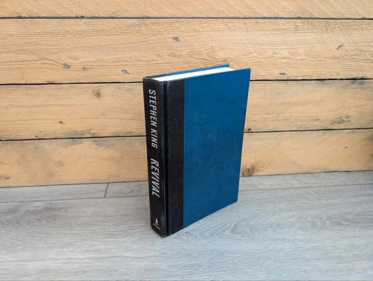 Stephen King - Revival - US Trade Edition (geen dust jacket), Boeken, Taal | Engels, Gelezen, Ophalen of Verzenden