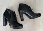 Cafe Moda zwart leren hoge hakschoenen met plateauzool 39, Cafe Moda, Ophalen of Verzenden, Zo goed als nieuw, Schoenen met hoge hakken