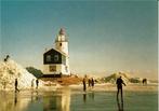 Ansichtkaart De Vuurtoren van Marken in kruiend ijs, Ophalen of Verzenden, 1980 tot heden, Ongelopen, Noord-Holland