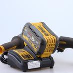 Dewalt DCG418 Haakse Slijper Incl 2 Accu 9.0Ah 18V + Lader, Dewalt, Zo goed als nieuw, Support@dewalt.com, 701 E. Joppa Road
Towson, MD 21286
USA