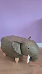 Leuke olifant voor kinderkamer / krukje / poef / zitzak bank, Huis en Inrichting, Ophalen, 50 tot 75 cm, Zo goed als nieuw, Stof