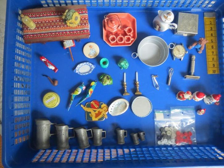 poppenhuizen  en  toebehoren, Verzamelen, Poppenhuizen en Toebehoren, Zo goed als nieuw, Poppenhuis, Ophalen of Verzenden