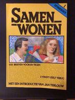 Samenwonen Opinieboek 222 brieven voor en tegen, Ophalen of Verzenden, Gelezen