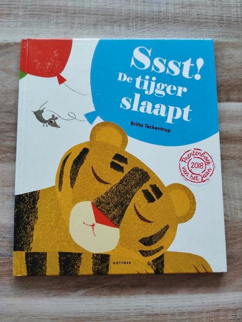 Ssst! De tijger slaapt - Britta Teckentrup, Boeken, Prentenboeken en Plaatjesalbums, Zo goed als nieuw, Ophalen of Verzenden
