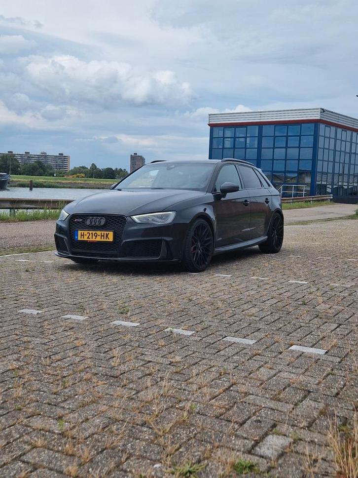 Audi RS3 2.5 270KW Sportback 2016 Zwart, Auto's, Audi, Particulier, RS3, Benzine, G, Hatchback, Automaat, Geïmporteerd, Zwart