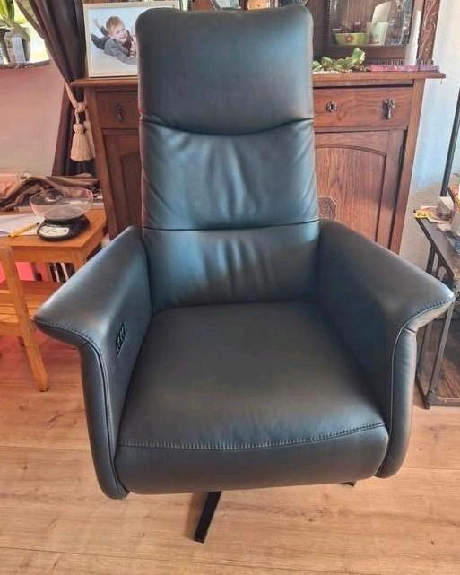 Nieuwe sta-op stoel in prijs verlaagd. Nu 350 euro, Huis en Inrichting, Fauteuils, Nieuw, 50 tot 75 cm, Ophalen