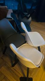 6 Eetkamerstoelen (grijs, zwart, wit), Gebruikt, Grijs, Vijf, Zes of meer stoelen, Ophalen