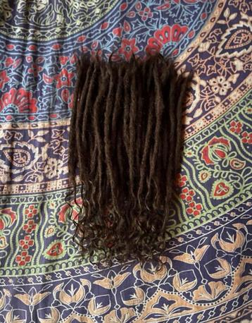 48 nieuwe human hair dread extensions 35-40cm nu 290€ beschikbaar voor biedingen