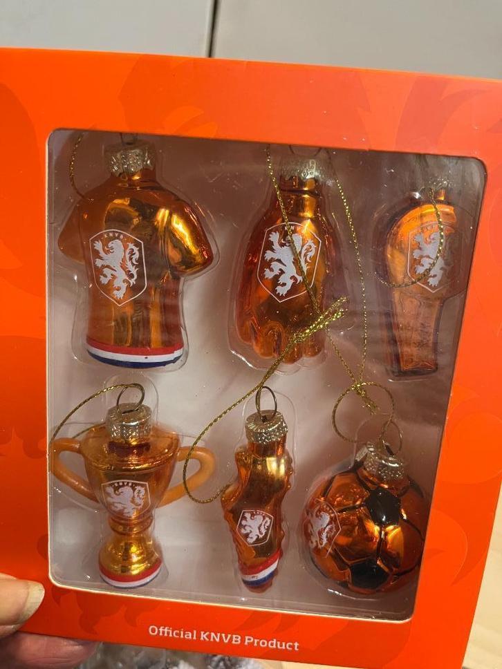 Oranje voetbal kersthangers, Diversen, Kerst, Ophalen of Verzenden