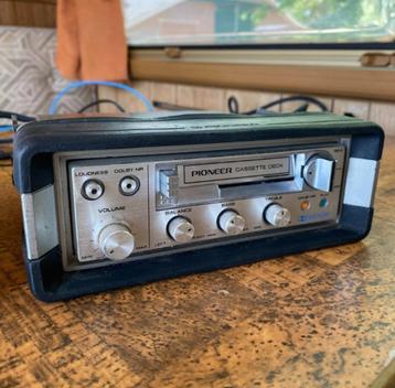 Pioneer auto radio vintage (1982) beschikbaar voor biedingen