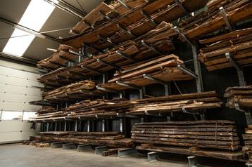 Boomstamtafel, boomstamplank, boomplank, schaaldelen,  beschikbaar voor biedingen