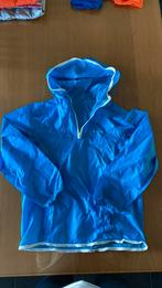 Blauw regenjack quecha mt 8/10, Kinderen en Baby's, Kinderkleding | Maat 134, Ophalen of Verzenden, Gebruikt, Jongen of Meisje