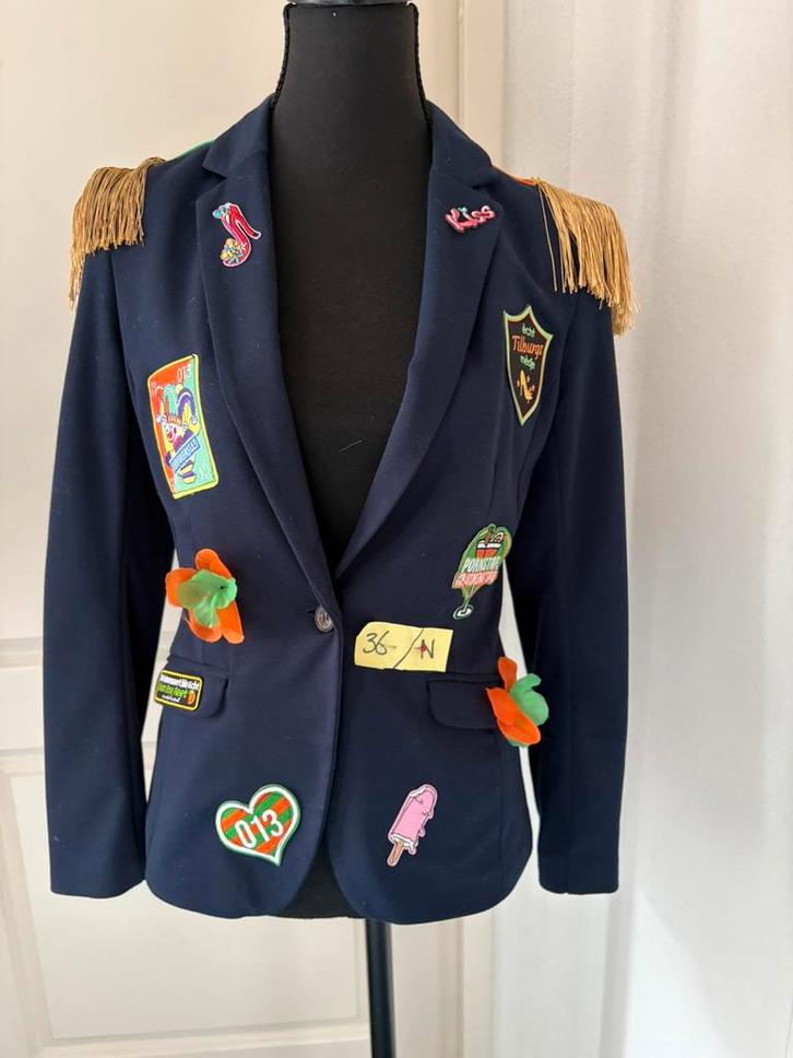(N) Kruikenstad Colbert/Jas maat 36 emblemen epauletten, Kleding | Dames, Carnavalskleding en Feestkleding, Zo goed als nieuw