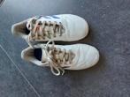 Voetbalschoenen maat 32 adidas, Sport en Fitness, Voetbal, Maat XS of kleiner, Ophalen of Verzenden, Gebruikt, Schoenen