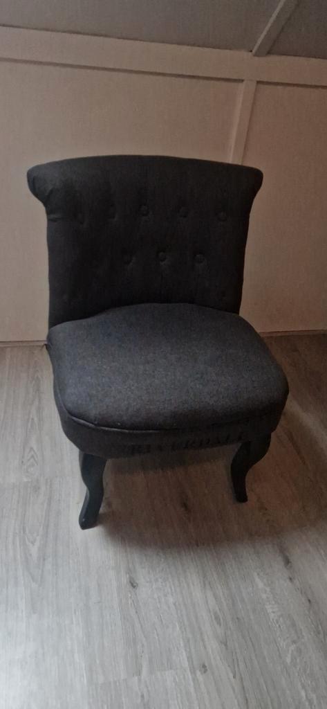 Riverdale Stoel - Stijlvol en Comfortabel, Huis en Inrichting, Stoelen, Gebruikt, Eén, Hout, Stof, Grijs, Ophalen