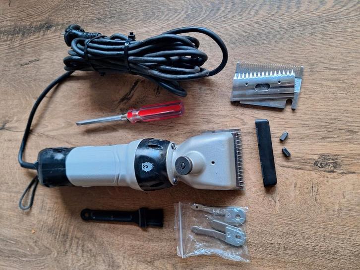 Scheermachine LIAN CLIPPERvoor paarden & Honden en ander vee, Dieren en Toebehoren, Paarden en Pony's | Verzorgingsproducten, Zo goed als nieuw