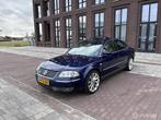 Volkswagen Passat 4.0 W8 4Motion Uniek !, Auto's, Volkswagen, Gebruikt, 8 cilinders, Bedrijf, Vierwielaandrijving